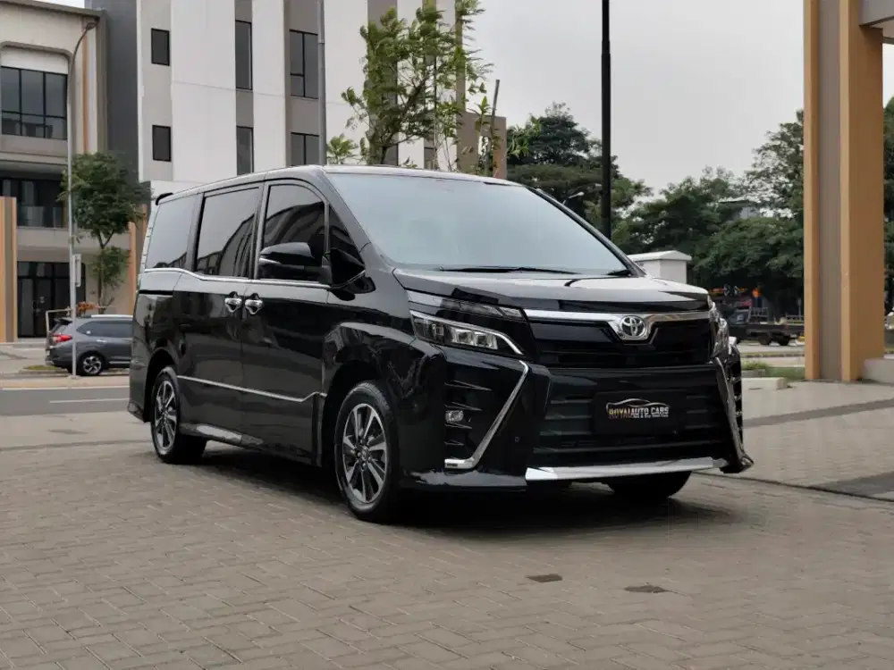 Toyota Voxy 2.0 AT NIK 2019 TANGAN PERTAMA PAJAK HIDUP SIAP PAKAI
