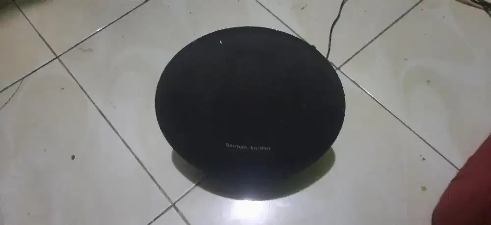 Herman kardon onix studio3