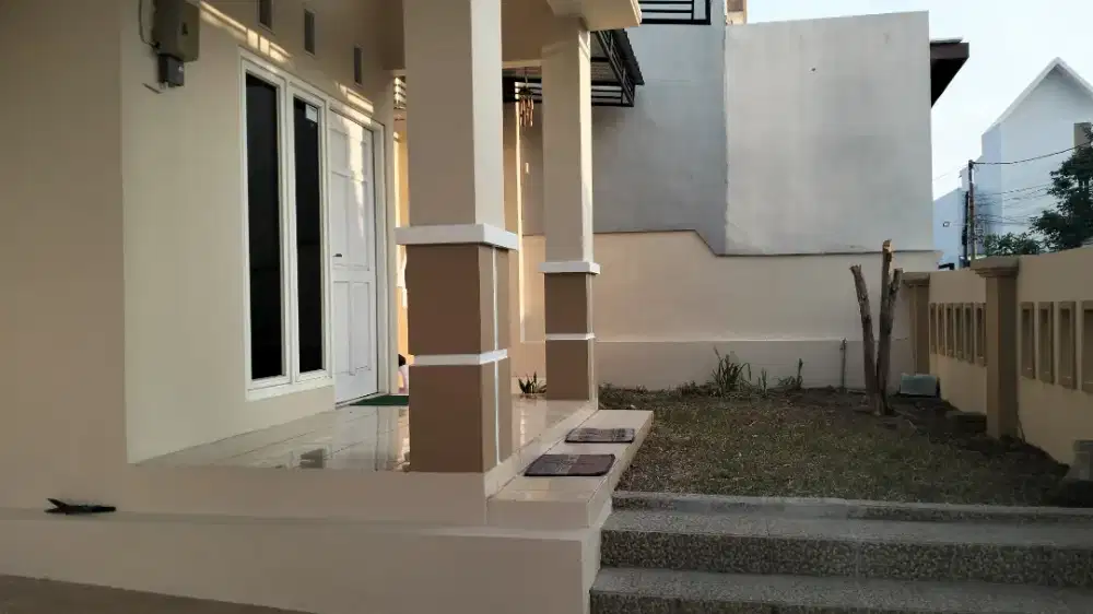 Dikontrakan Rumah per Tahun untuk Keluarga