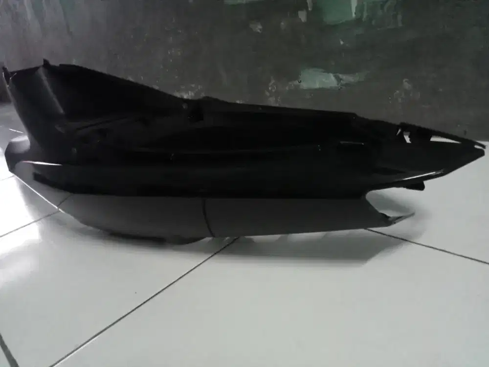Cover body belakang Suzuki Shogun FL