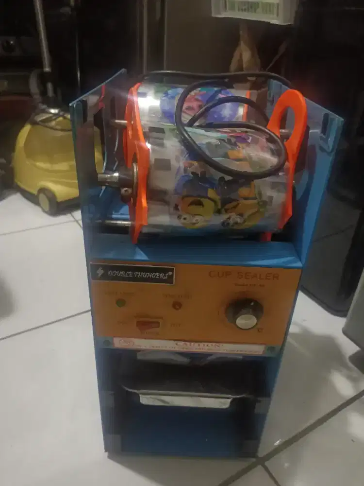 Mesin Cup Sealer Double Thunders Bekas Normal, Cocok u/ Usaha Minuman!
