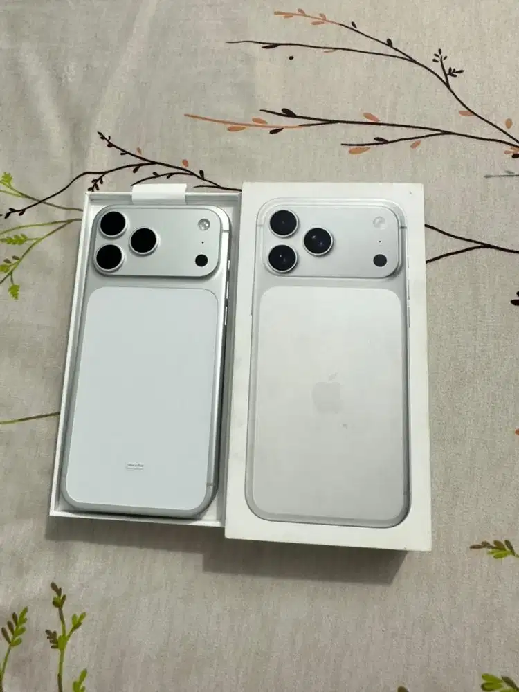 Iphone 17 Promax 256gb Silver Resmi IBOX Garansi On Maret 2027 Fulset