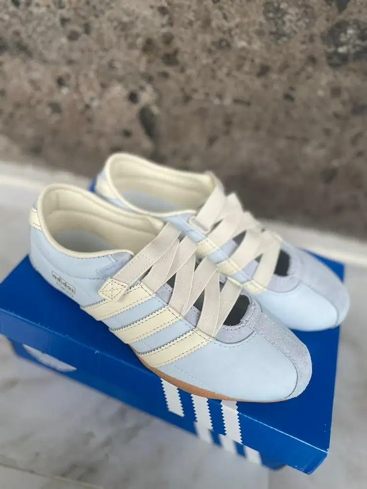 Sepatu Adidas Tokyo MJ