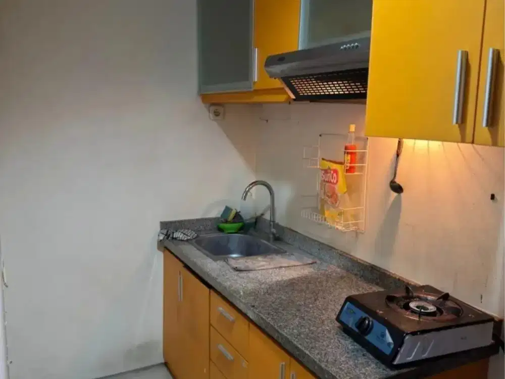 DIJUAL APARTEMEN HIGH POINT LANTAI 8 SEMI FURNISHED