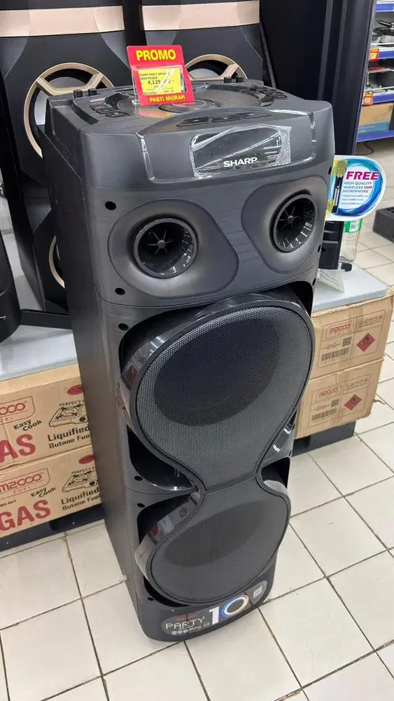 Kredit speaker sharp