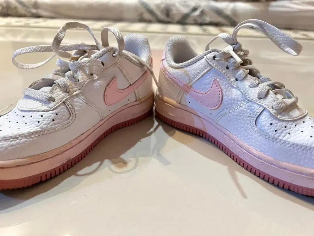 Sepatu anak nike size 29,5