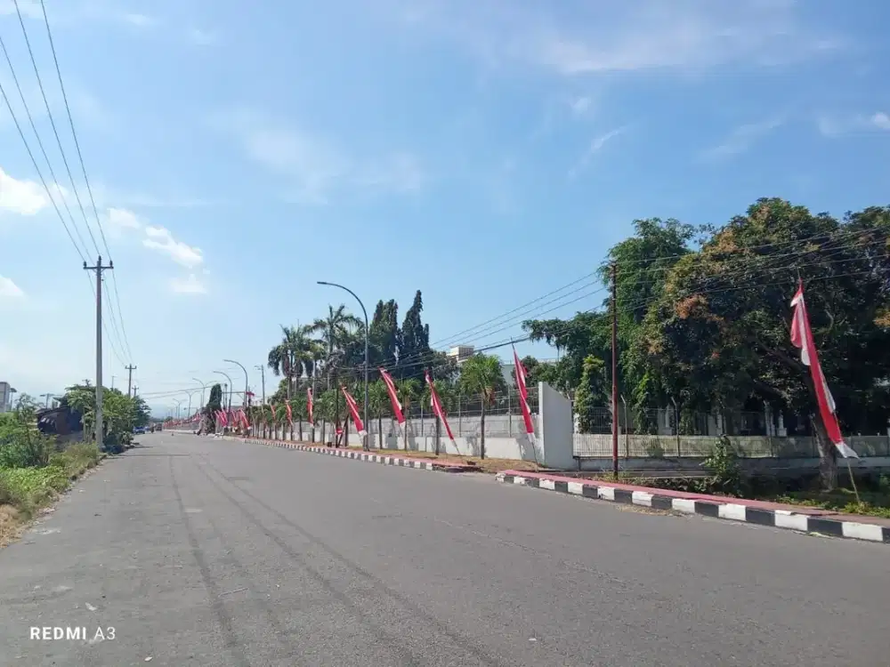 Tanah Tepi Jalan SGM Kemudo Klaten dekat Kamajaya Mart
