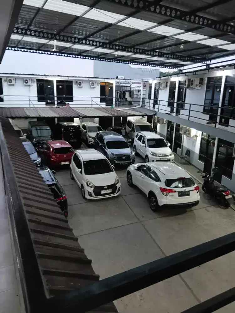 DICARI DRIVER PRIBADI