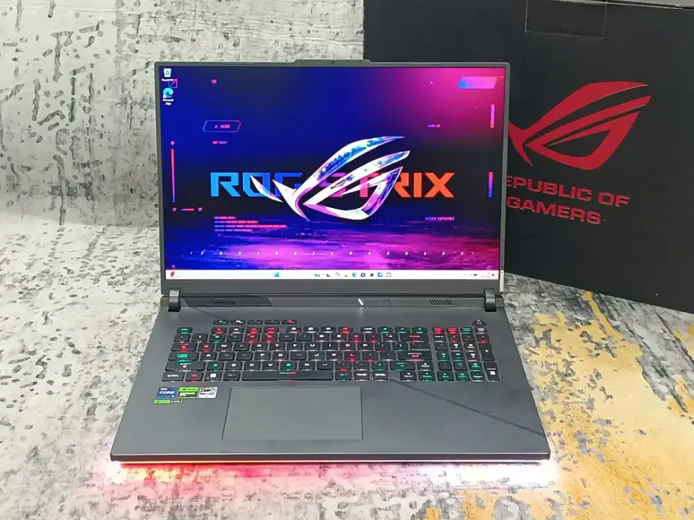 Asus ROG G18 Core i9-14900HX 32GB 1TB RTX 4060 8GB 140W 18 WQHD 240Hz