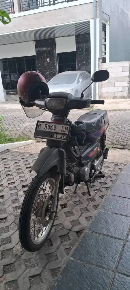 Dijual motor honda astrea