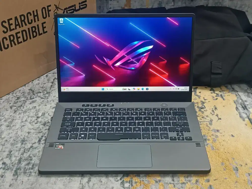 Asus ROG Zephyrus G14 Ryzen 9-4900HS 16GB 512GB RTX 2060 6GB Animatrix