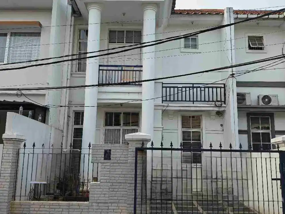 Dijual Rumah di Taman Semanan Indah, siap Huni