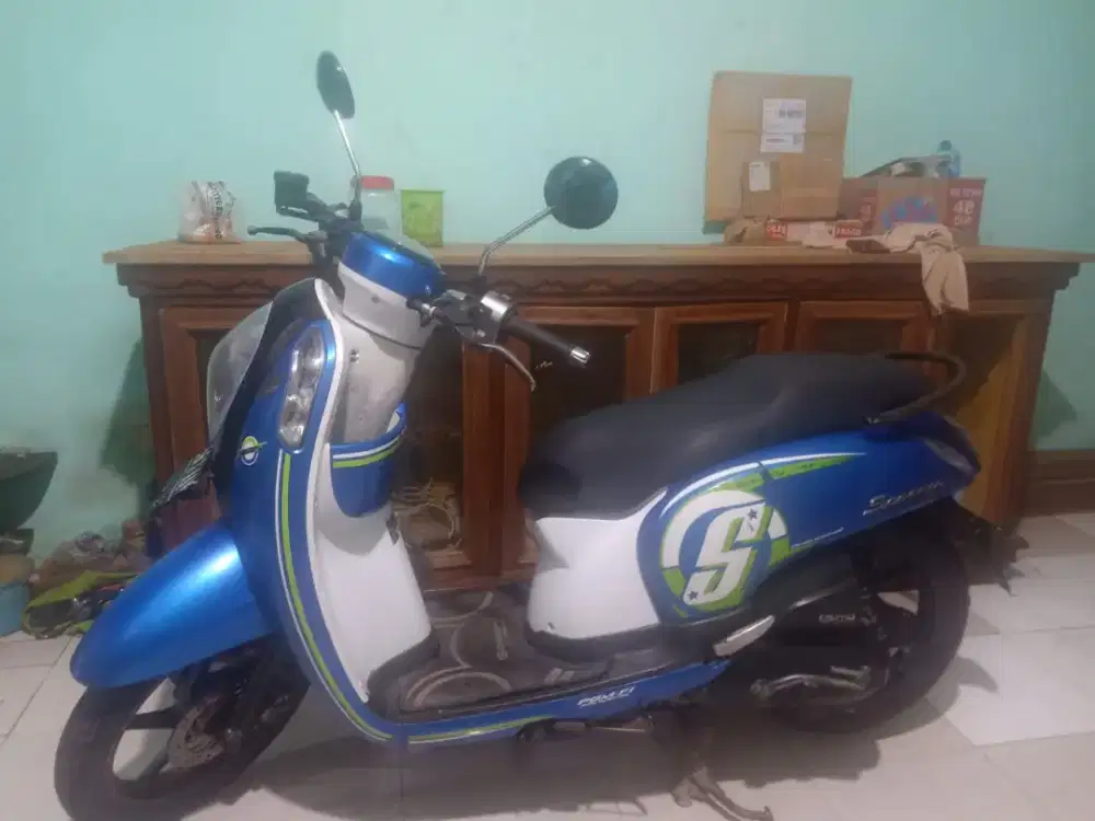 Scoopy 2016 lengkap