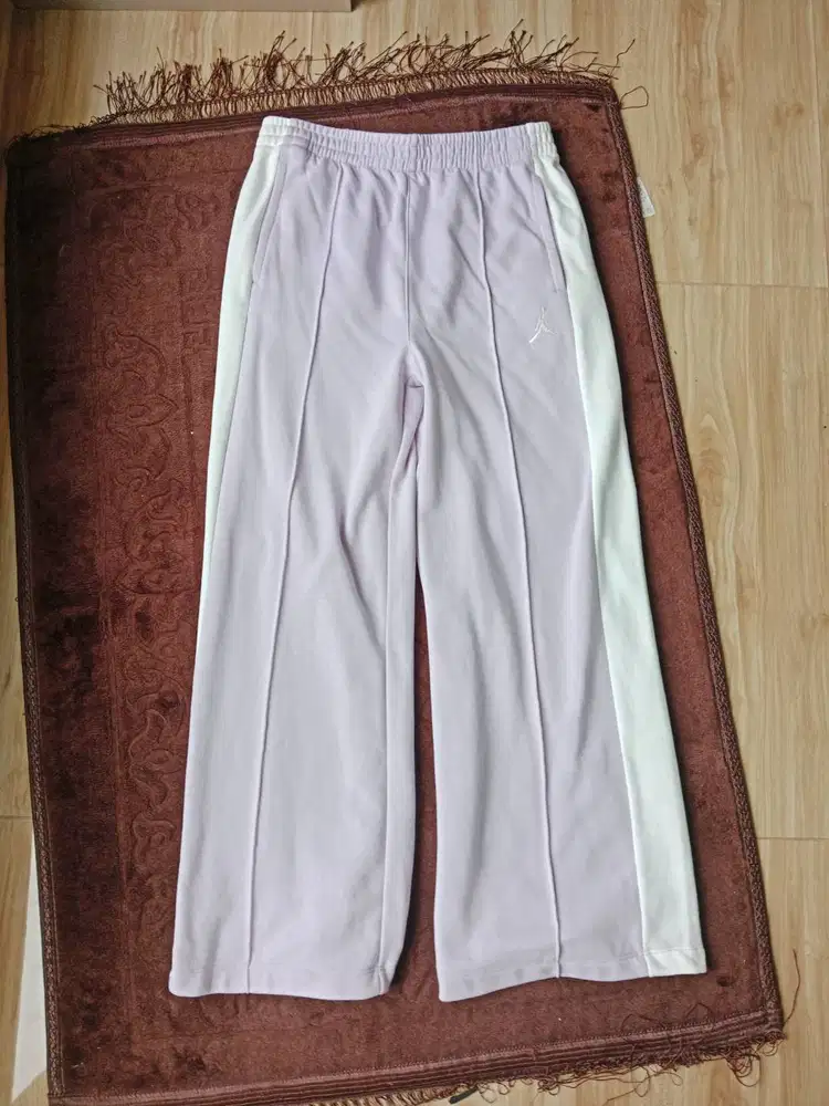 nike jordan pants lilac