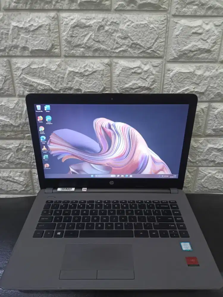 HP 240 G6 (i7gen7/16gb/ssd512gb)