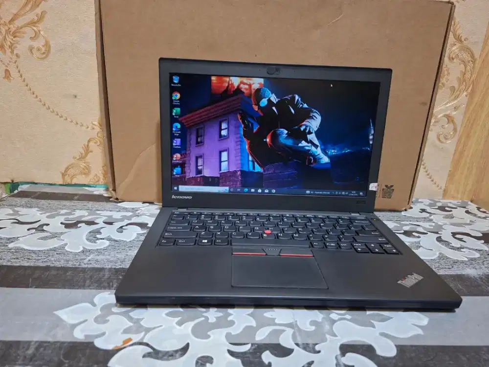 Laptop Lenovo Thinkpad X250 CORE I5 GEN5 -4GB -SSD 128GB -No Minus