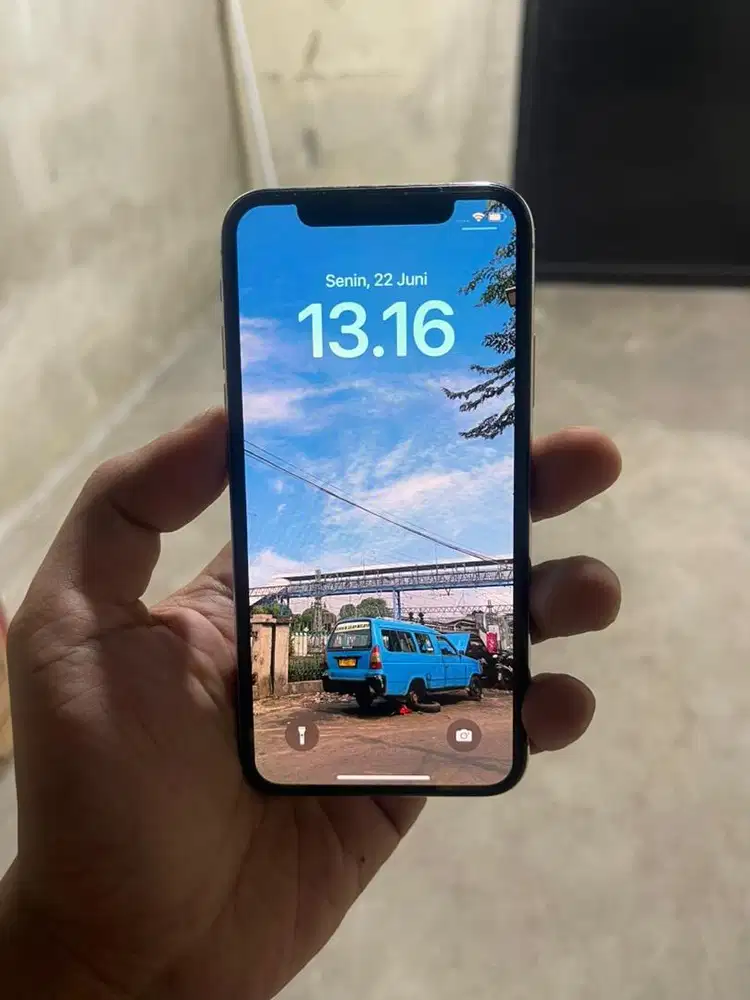 Iphone X silver  Internal 256GB
