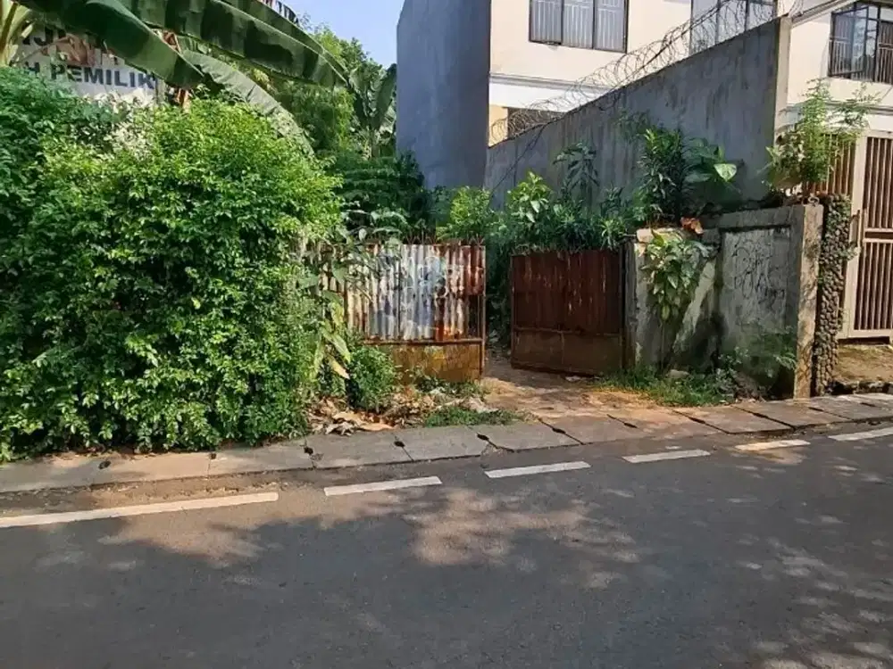 Dijual Rumah Tanah dekat komplek Elite Lebak Bulus