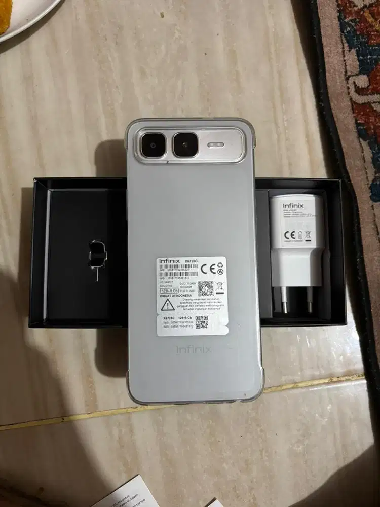Infinix smart plus 10 plus silver
