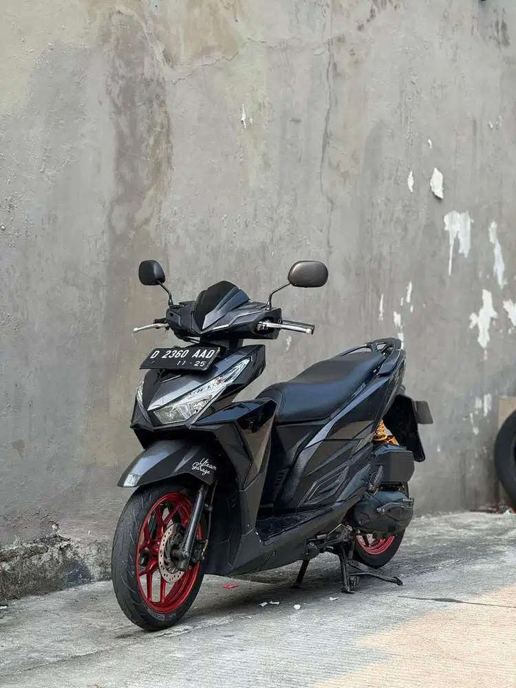 Vario 150 2016 hitam