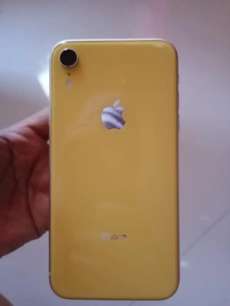 Jual cepat iphone xr minus ada titik di layar gak ngaruh