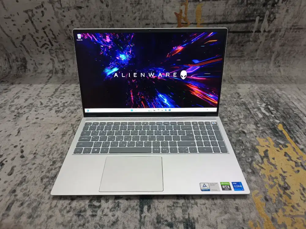 Dell Inspiron 7510 Core i7-11800H 16GB 512GB RTX 3050 Ti 4GB Full HD