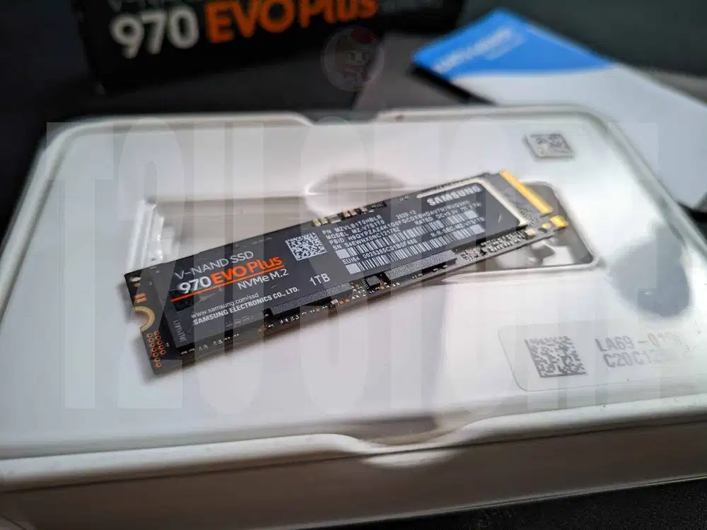 Samsung - NVMe M.2 1TB V-NAND SSD 970 EVO Plus