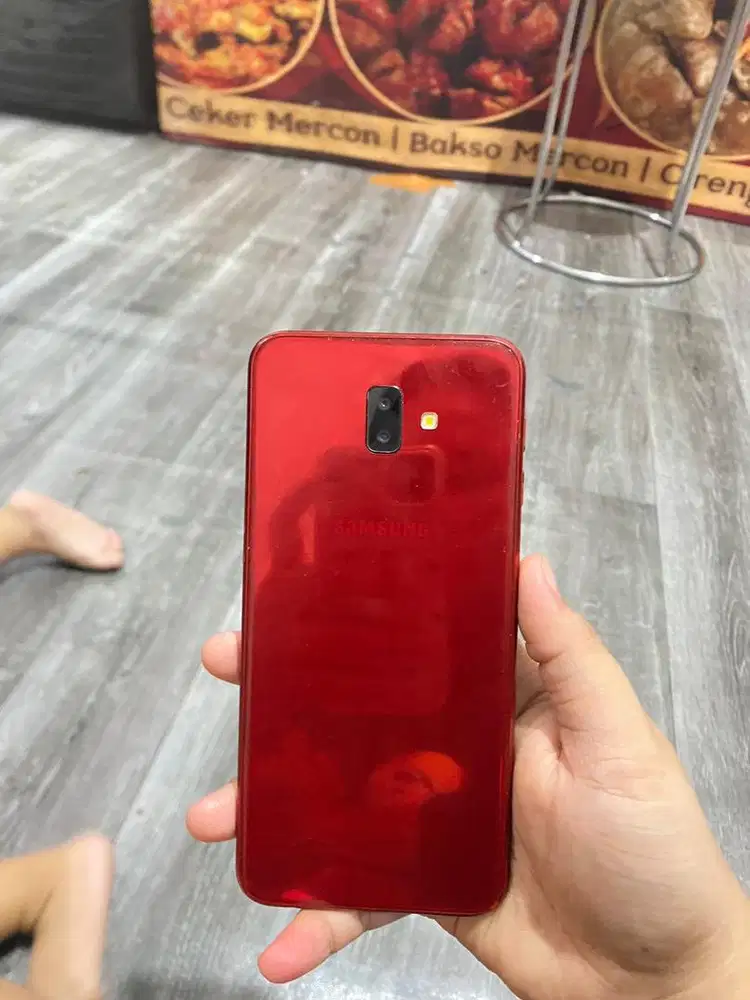 samsung  j6+ minat langsung chat
