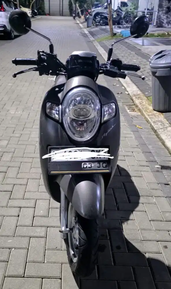 Honda scoopy 2020 coklat hitam