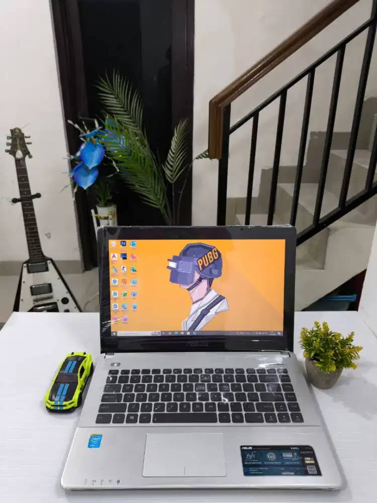 ASUS X450JF-218  [Core i7 RAM 8GB/SSD]