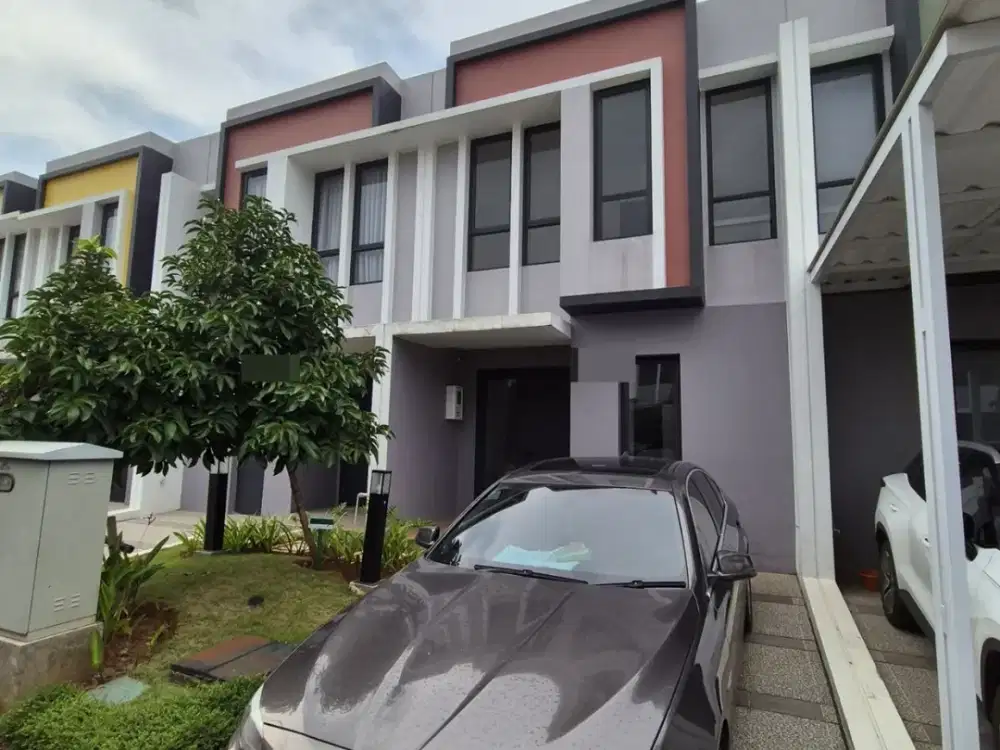 Rumah siap huni 2 lantai 2 kamar hadap selatan di Baroni