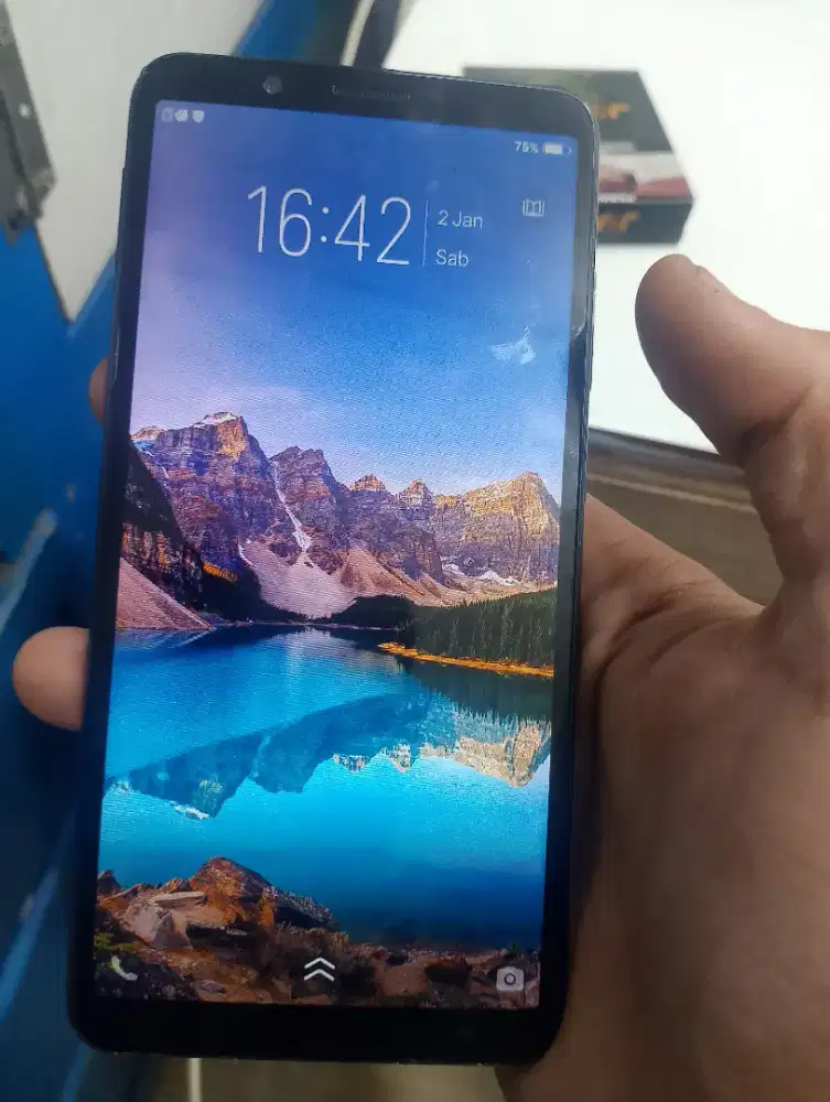 Dijual vivo v7 ram 4/32 masih mulus