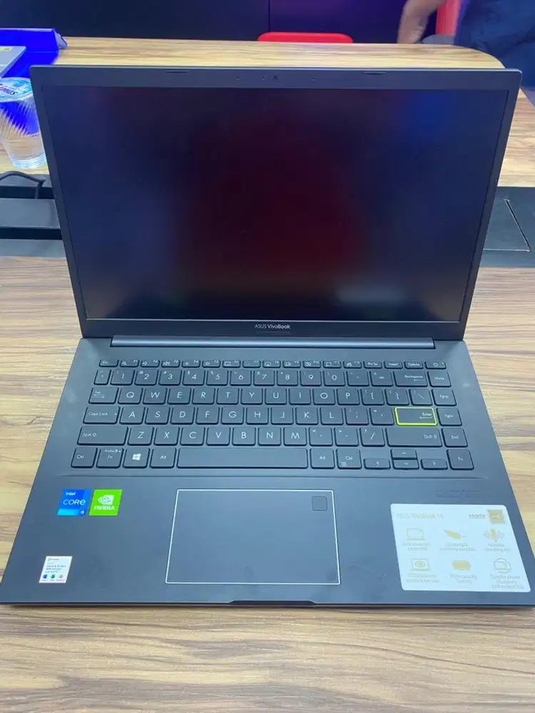 Laptop ASUS Vivobook 14, intel core i5 NVIDIA MX 350 RAM 8/512GB