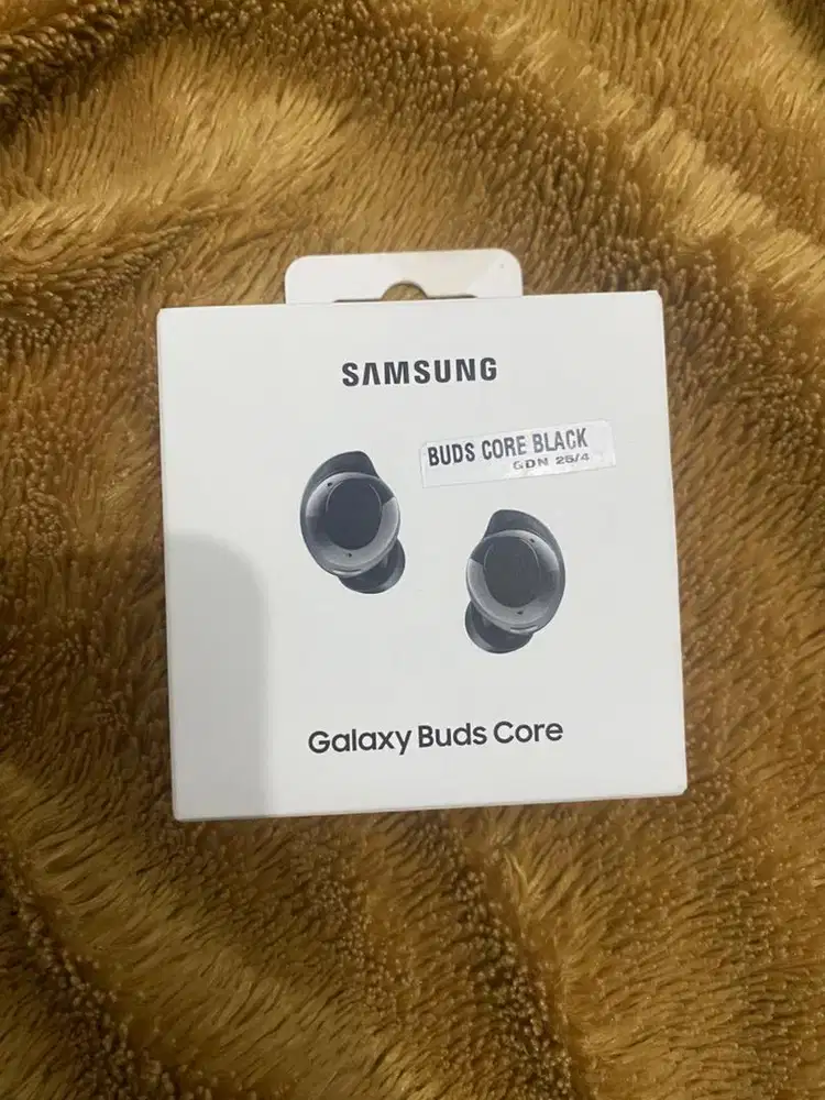 TWS Samsung Buds Core Hitam Segelbox