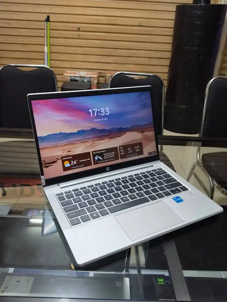 HP Probook 430 G8 i5 1135G7 RAM 8GB SSD 256GB NVMe Layar 13.3 IPS FHD