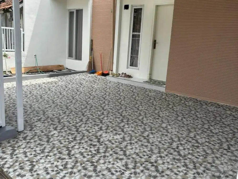 Jual cepat, Dibawah Pasaran Rumah Murah Baru Renovasi Di Bukit Palma Citraland urabaya barat