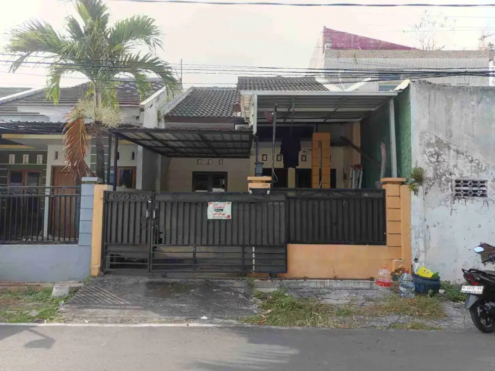 Rumah Tengah Kota di Jl Manggis Raya Pandean Lamper Semarang