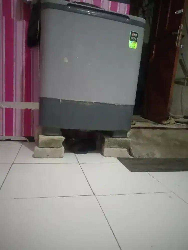 Mesin cuci saken