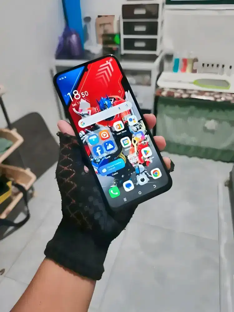 Tecno spark 30c (8/256 gb)