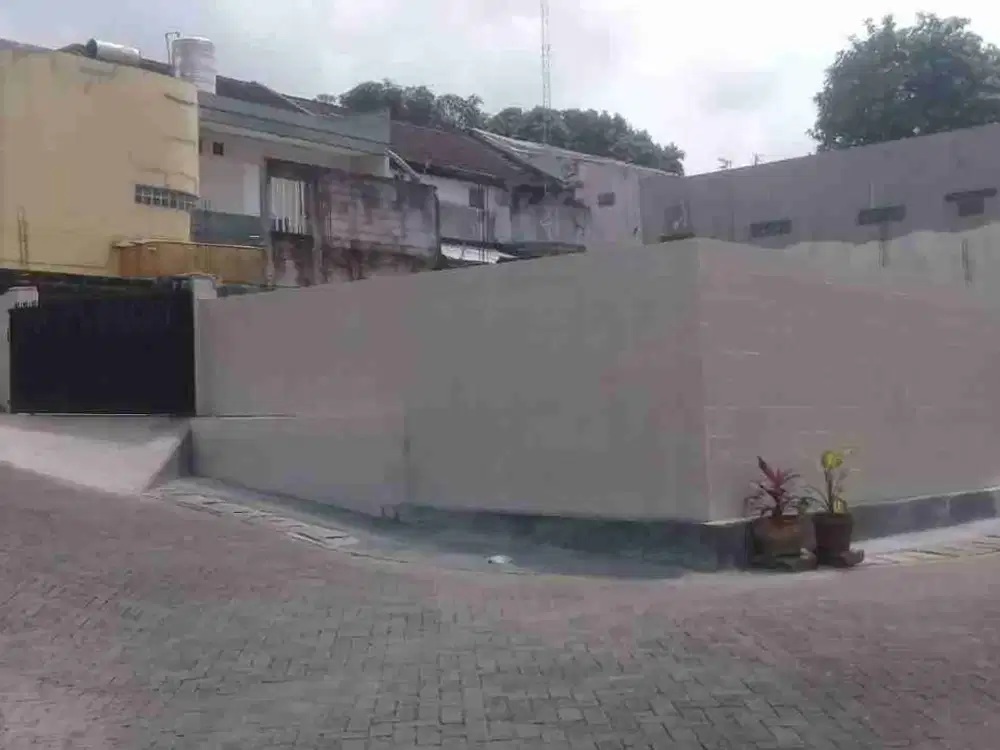 Di Jual kavling hoek
*Buat komersial*
Lokasi super ciamik