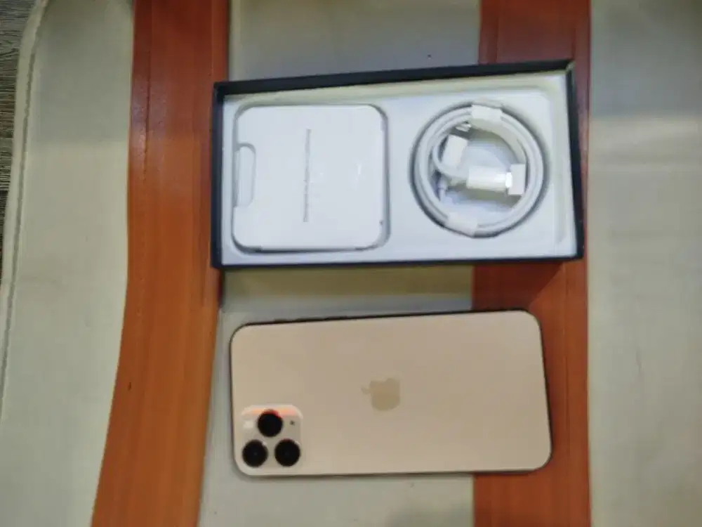 iPhone 11 pro 256gb sehat sekali