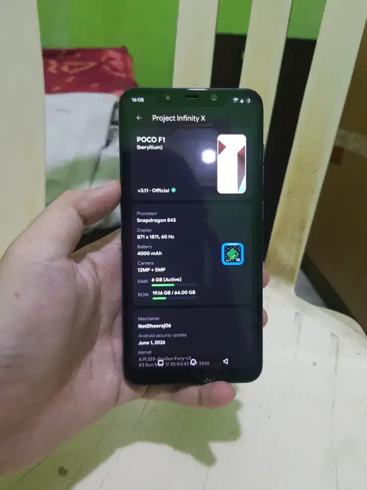 Poco Pocophone F1 + bonus
