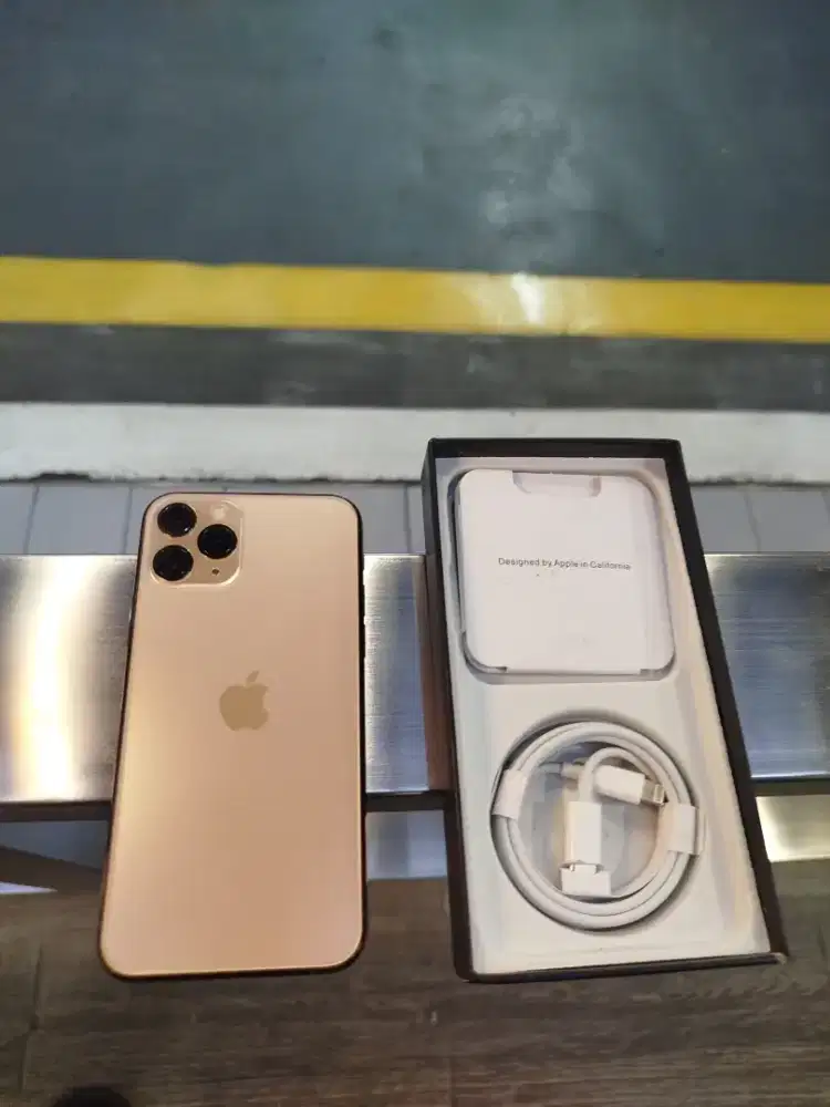 iPhone 11 pro 256gb melihat baru