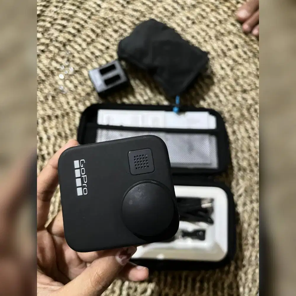 Kamera GoPro Max 360 + Pouch Full Set