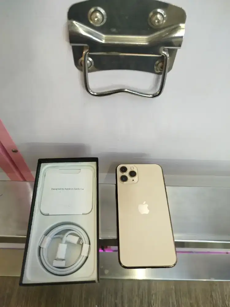 iPhone 11 pro 256gb macam baru