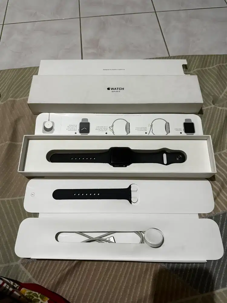 JUAL APPLE WATCH SERIES 3 38mm
