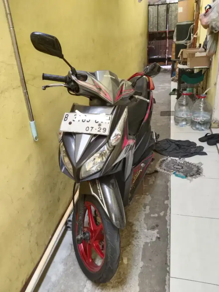VARIO 2011 KARBU
