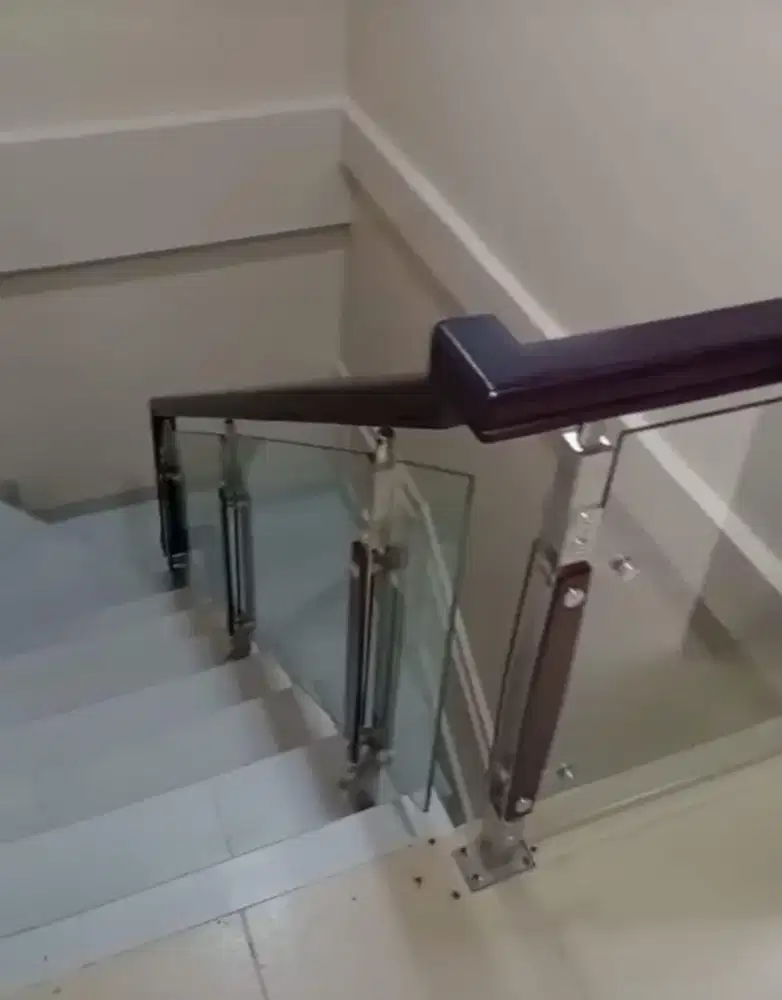 Rillingtangga kaca tempred glass