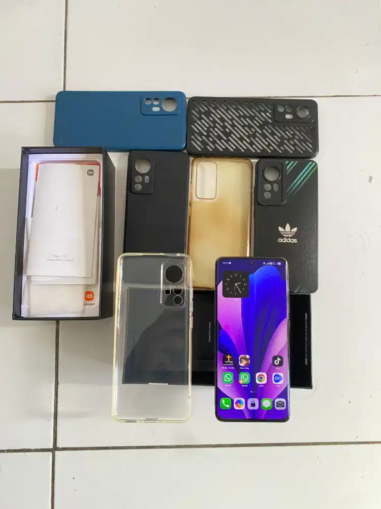Jual Xiaomi 12 reguler 8/256 grey fullset