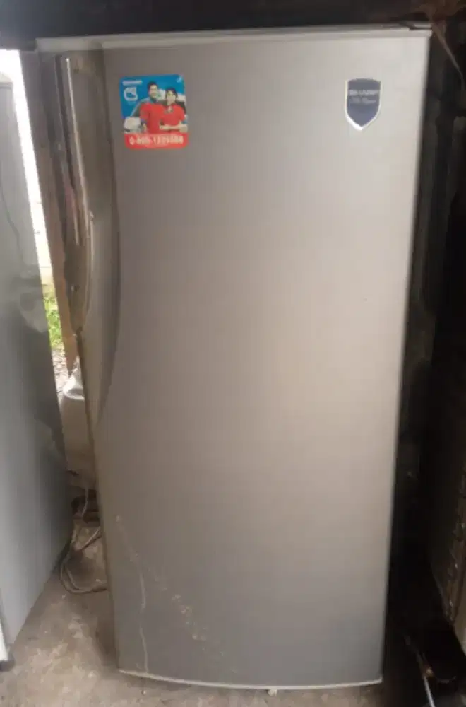 Kulkas 1pintu merek sharp